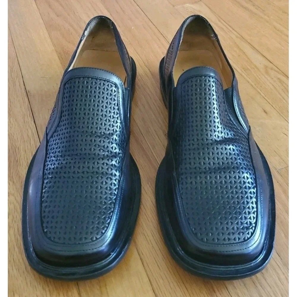 Johnston Murphy Domani Men's 11 Loafers‎ Black Slip on Made In Spain Perforated
